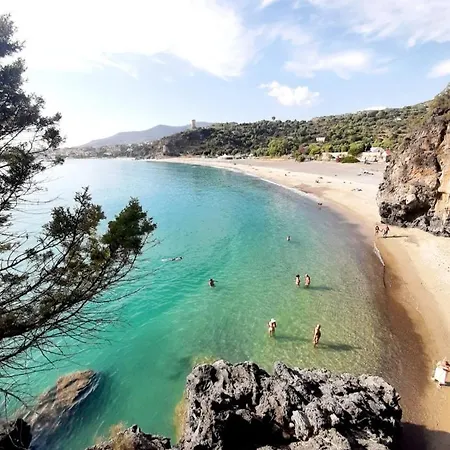 Casa Vacanza Palinuro * Centola